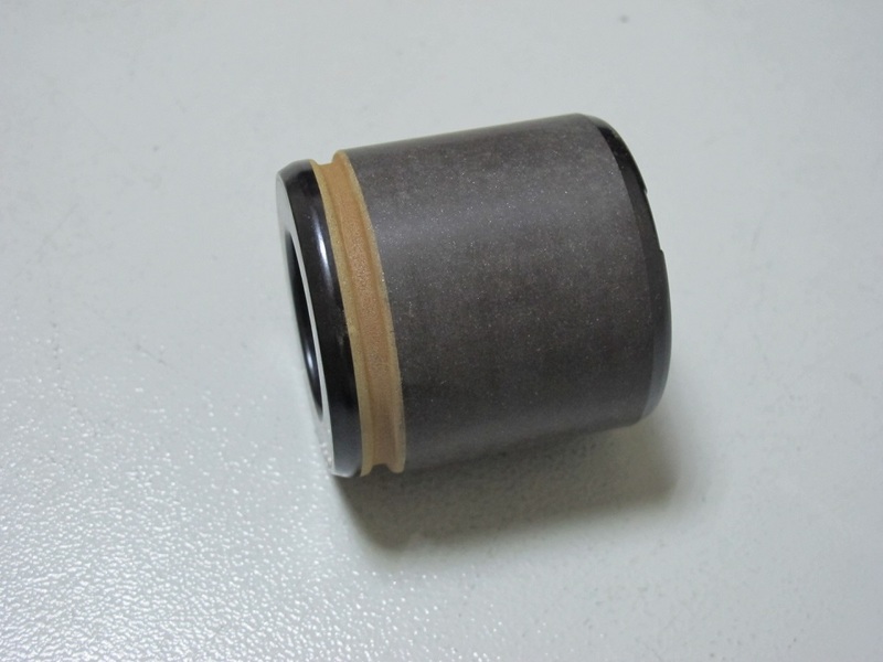 поршень переднего тормозного суппорта (48х48.5мм, фенол)